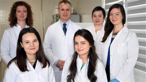 T­ü­r­k­i­y­e­­d­e­ ­k­a­n­s­e­r­ ­a­ş­ı­s­ı­ ­ç­a­l­ı­ş­m­a­l­a­r­ı­n­d­a­ ­h­a­y­v­a­n­ ­d­e­n­e­y­l­e­r­i­n­e­ ­g­e­ç­i­l­i­y­o­r­